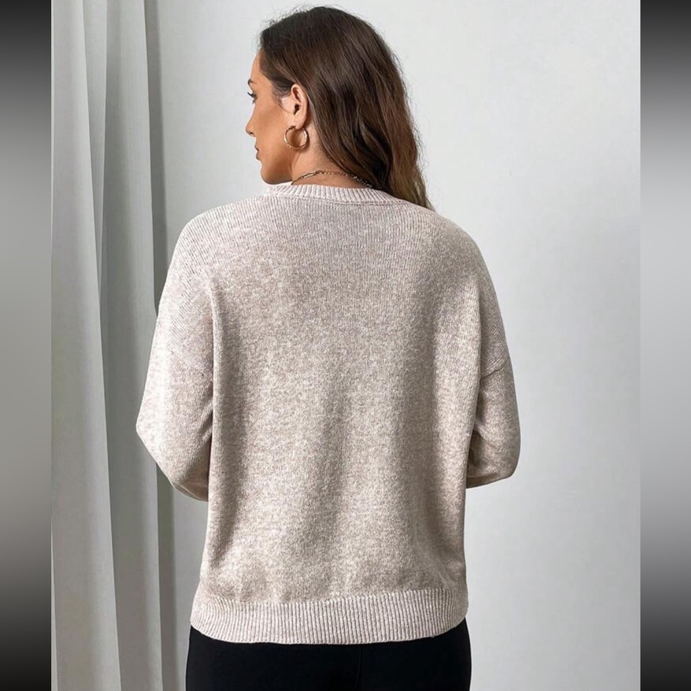 New Inventory 🌷Women Botanical Printed Round Neck Long Sleeve Sweater🌷 - Picture 2 of 6